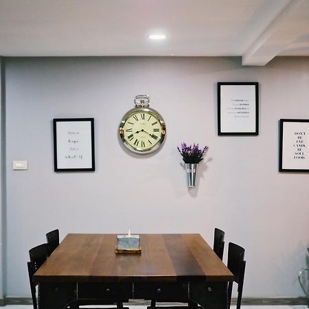 Baan Noppadol Apart otel Bangkok Dış mekan fotoğraf